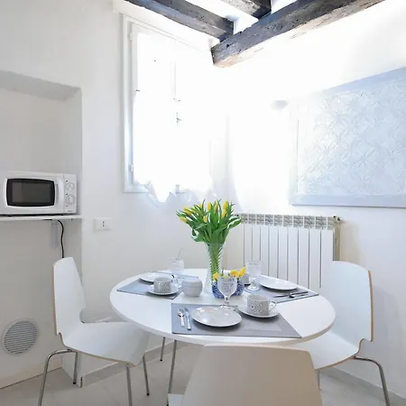 アパート Apartment Calle Del Forno ヴェネツィア